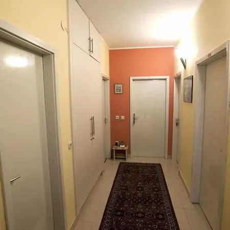 Lägenhet Virena *
